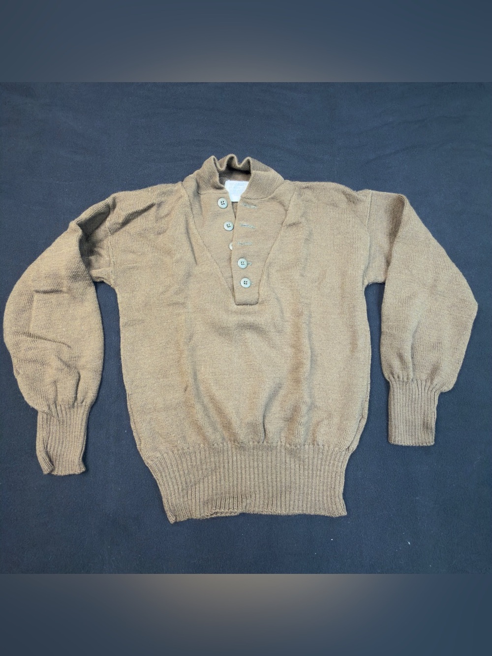 Vintage 80s 1983 US Military Olive Drab 100%Wool 5 Button Henley Sweater M